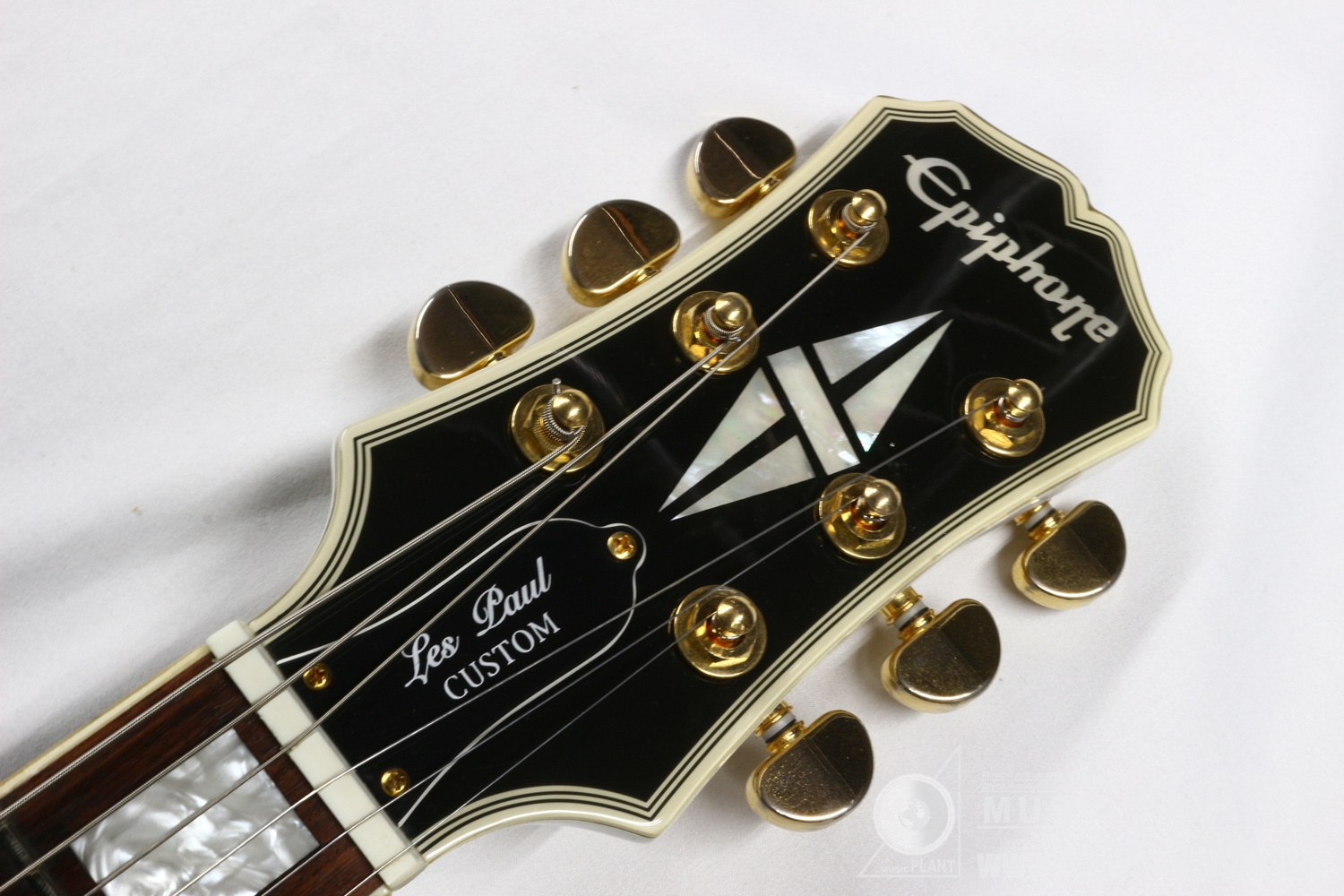 Les Paul Custom Alpine Whiteヘッド画像 Les Paul Custom Alpine Whiteヘッド画像
