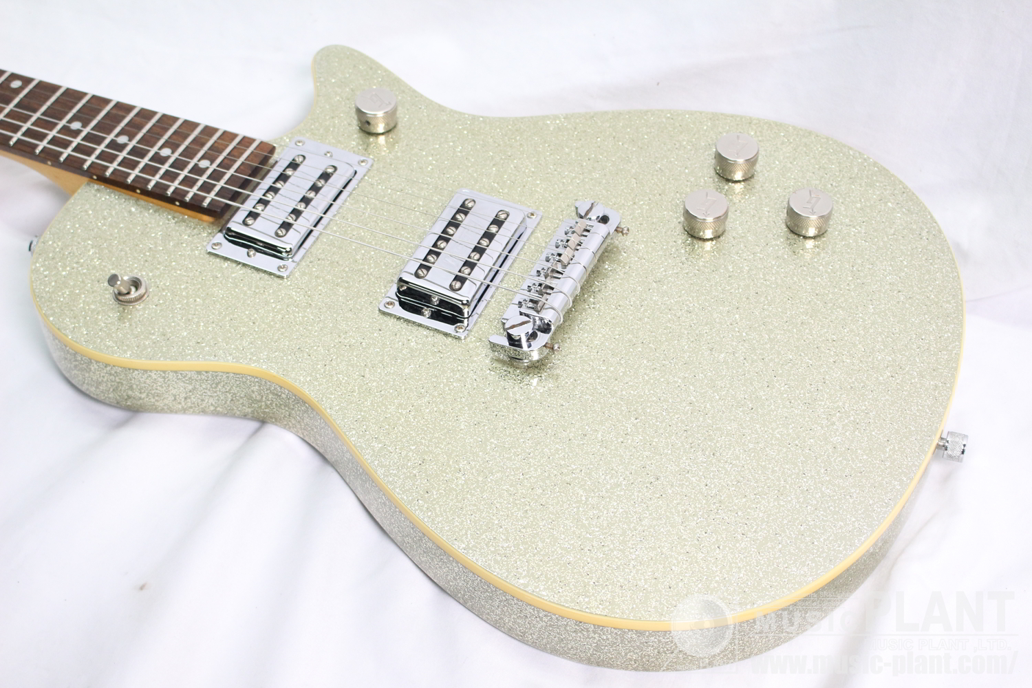 G2616 Jet Sparkle追加画像 G2616 Jet Sparkle追加画像