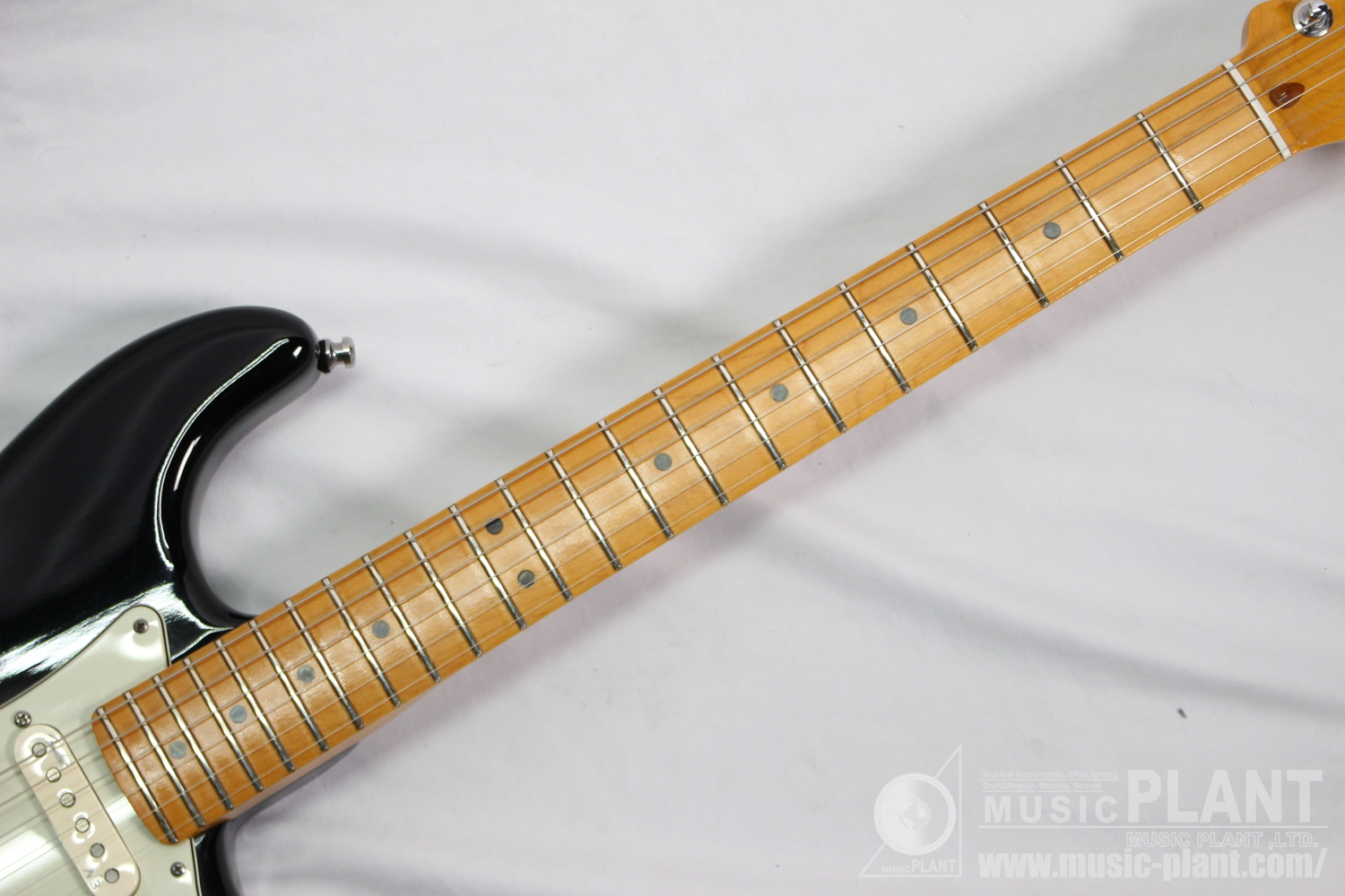 2011 American Deluxe Stratocaster V Neck Black追加画像 2011 American Deluxe Stratocaster V Neck Black追加画像