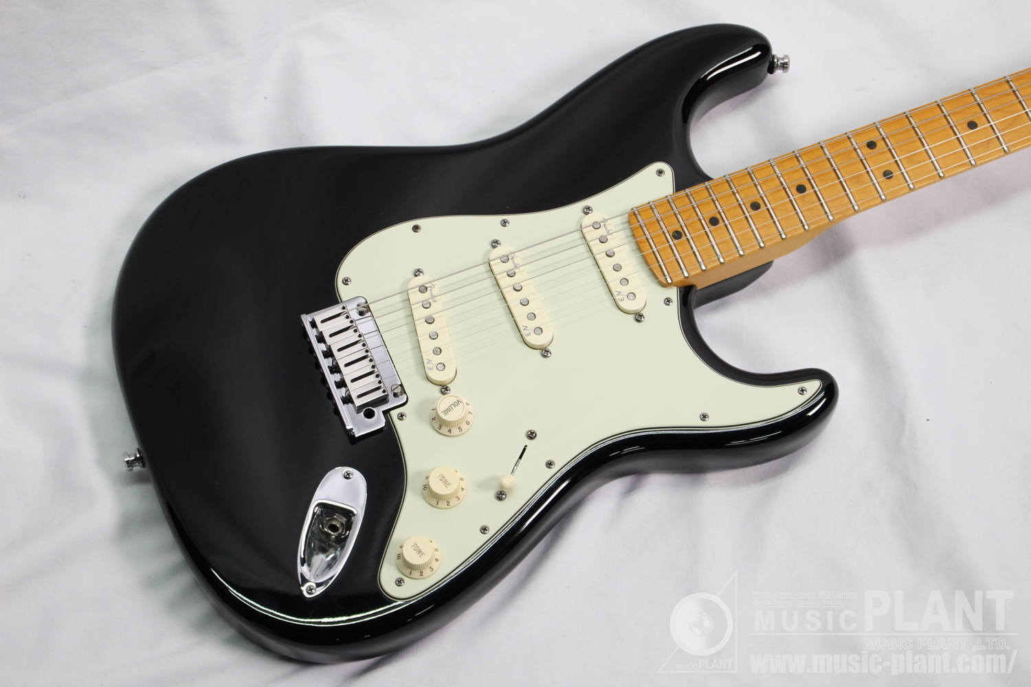 2011 American Deluxe Stratocaster V Neck Black追加画像 2011 American Deluxe Stratocaster V Neck Black追加画像