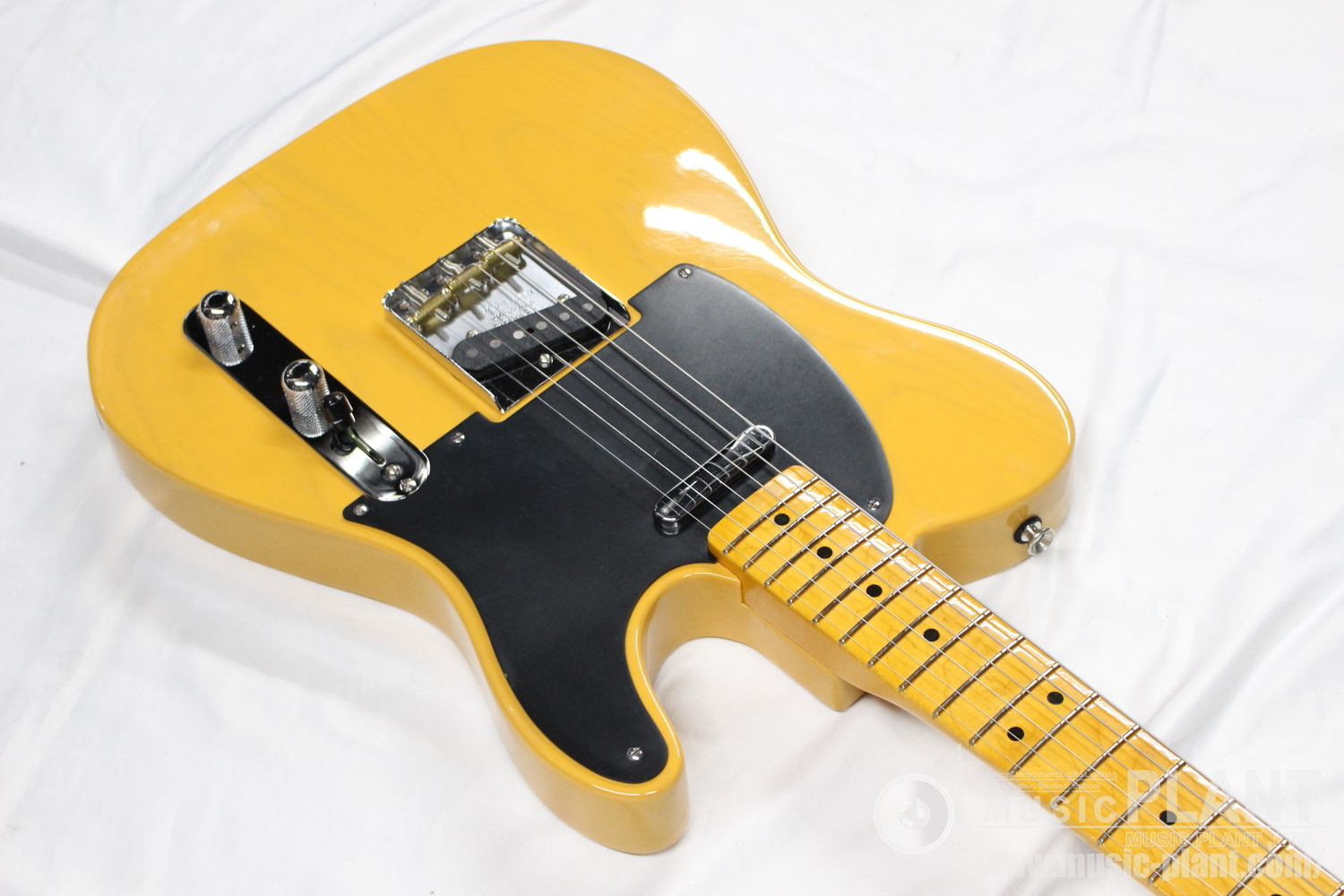 American Vintage II 1951 Telecaster Maple Fingerboard Butterscotch Blonde追加画像 American Vintage II 1951 Telecaster Maple Fingerboard Butterscotch Blonde追加画像