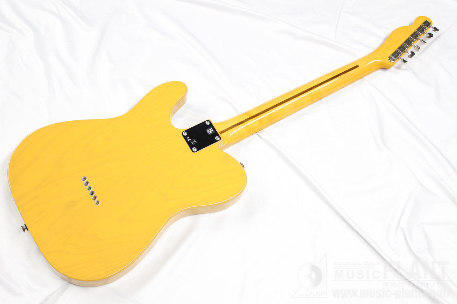 American Vintage II 1951 Telecaster Maple Fingerboard Butterscotch Blonde背面画像 American Vintage II 1951 Telecaster Maple Fingerboard Butterscotch Blonde背面画像