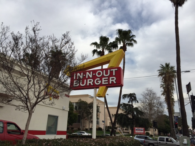 innout1