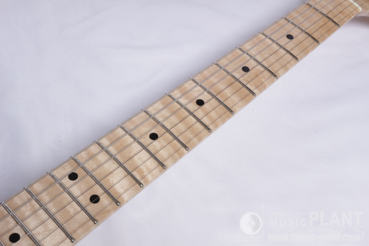 Custom Stratocaster Quilt Maple Top NOS, Faded Cobalt Blue Transparent追加画像