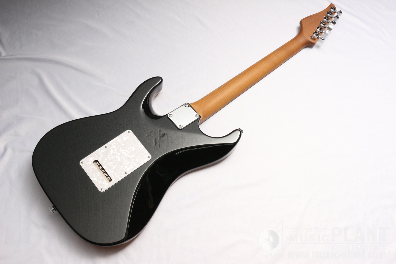 JE-Line Standard Plus Trans Amber with Hard Case 【OUTLET】背面画像 JE-Line Standard Plus Trans Amber with Hard Case 【OUTLET】背面画像
