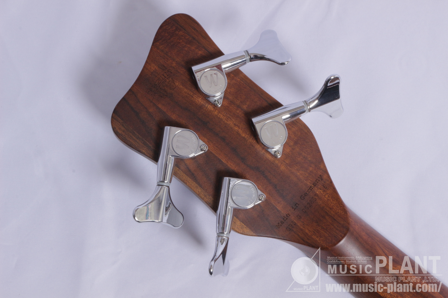Pro Series Team Built Thumb Bass BO 4st Natural Satin追加画像 Pro Series Team Built Thumb Bass BO 4st Natural Satin追加画像