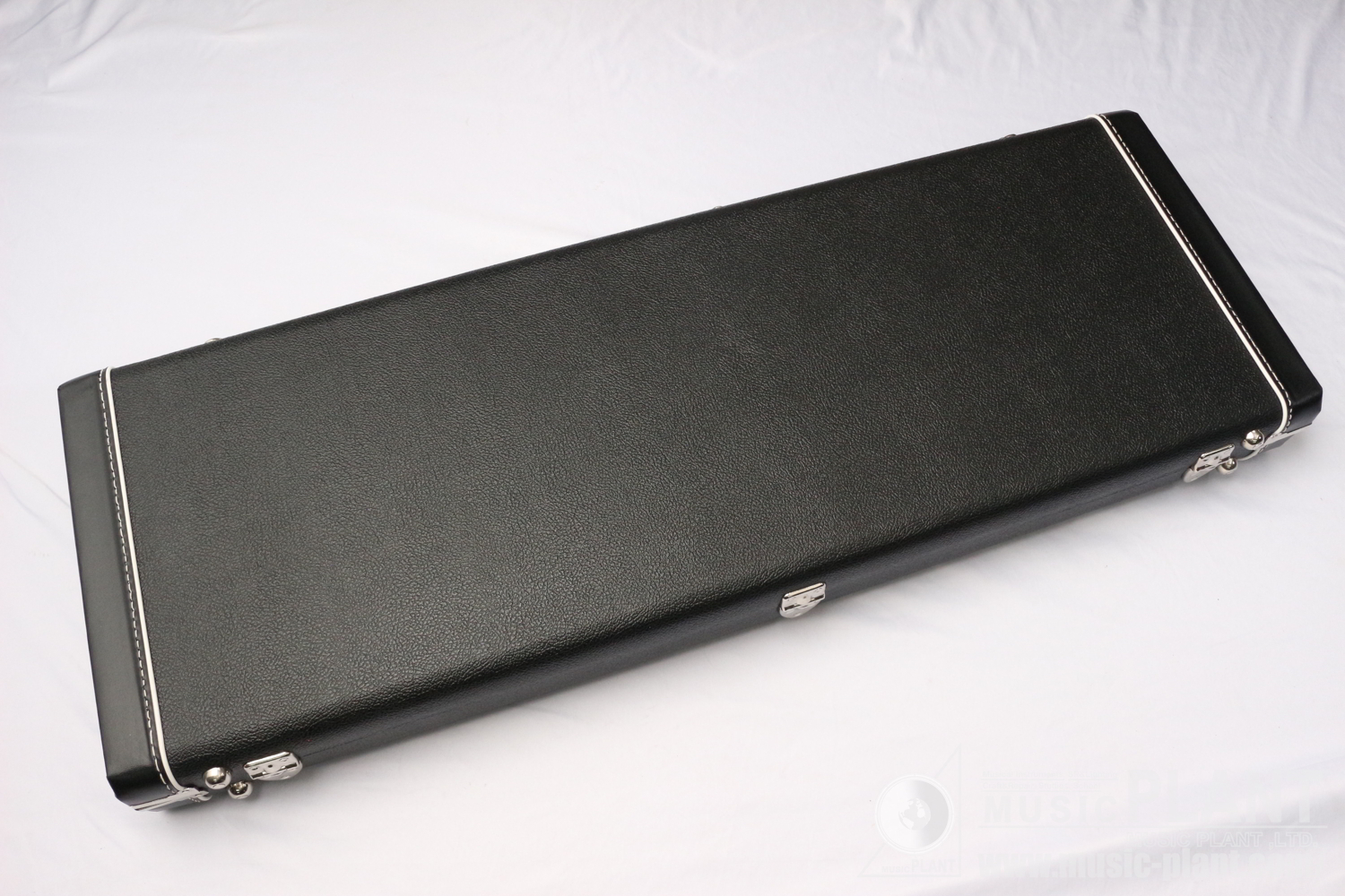 Classic S Antique OWH/R HSS Olympic Whiteケース画像 Classic S Antique OWH/R HSS Olympic Whiteケース画像