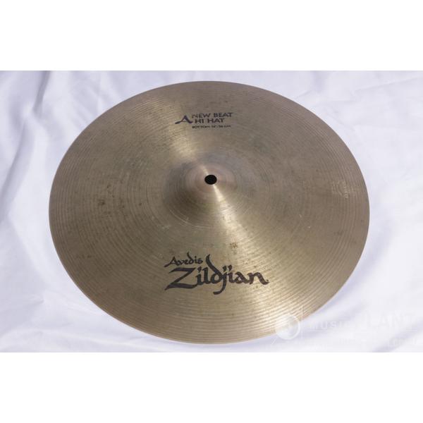 Zildjian

A Zildjian NEW BEAT HIHAT Top 14"