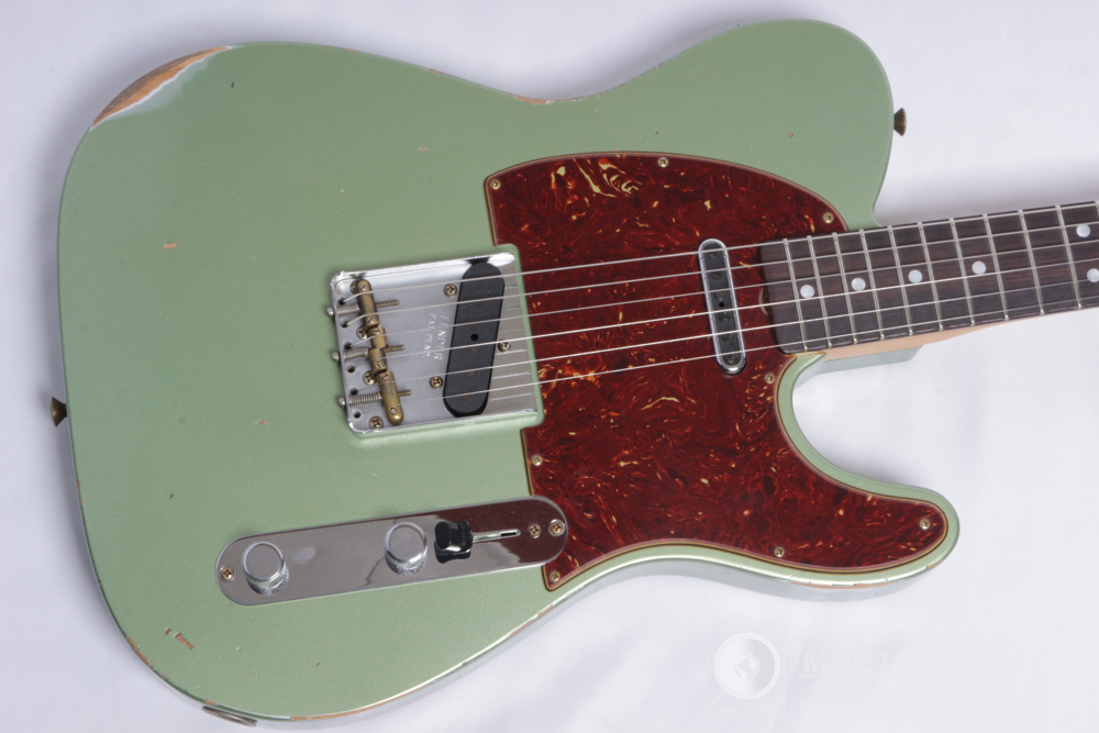Limited Edition 64 Telecaster Relic Aged Sage Green Metallic追加画像