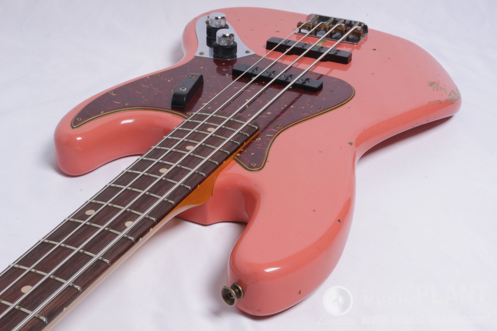 Limited Edition 1960 Jazz Bass Relic Super Faded/Aged Tahitian Coral追加画像
