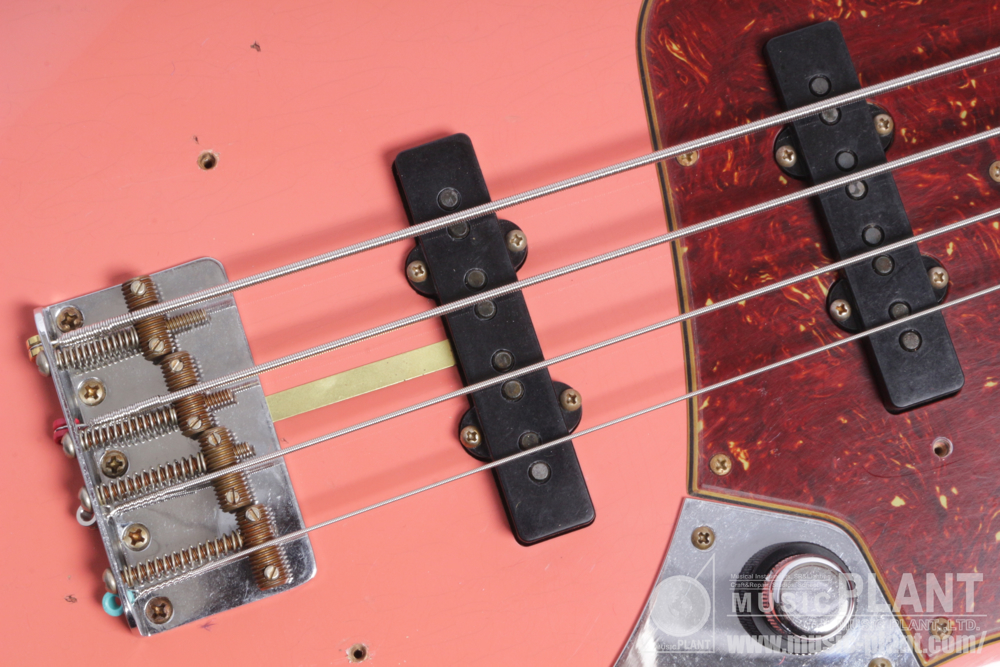 Limited Edition 1960 Jazz Bass Relic Super Faded/Aged Tahitian Coralパネル画像