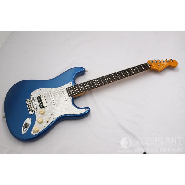 Fender-ストラトキャスター
American Ultra Stratocaster HSS Cobra Blue