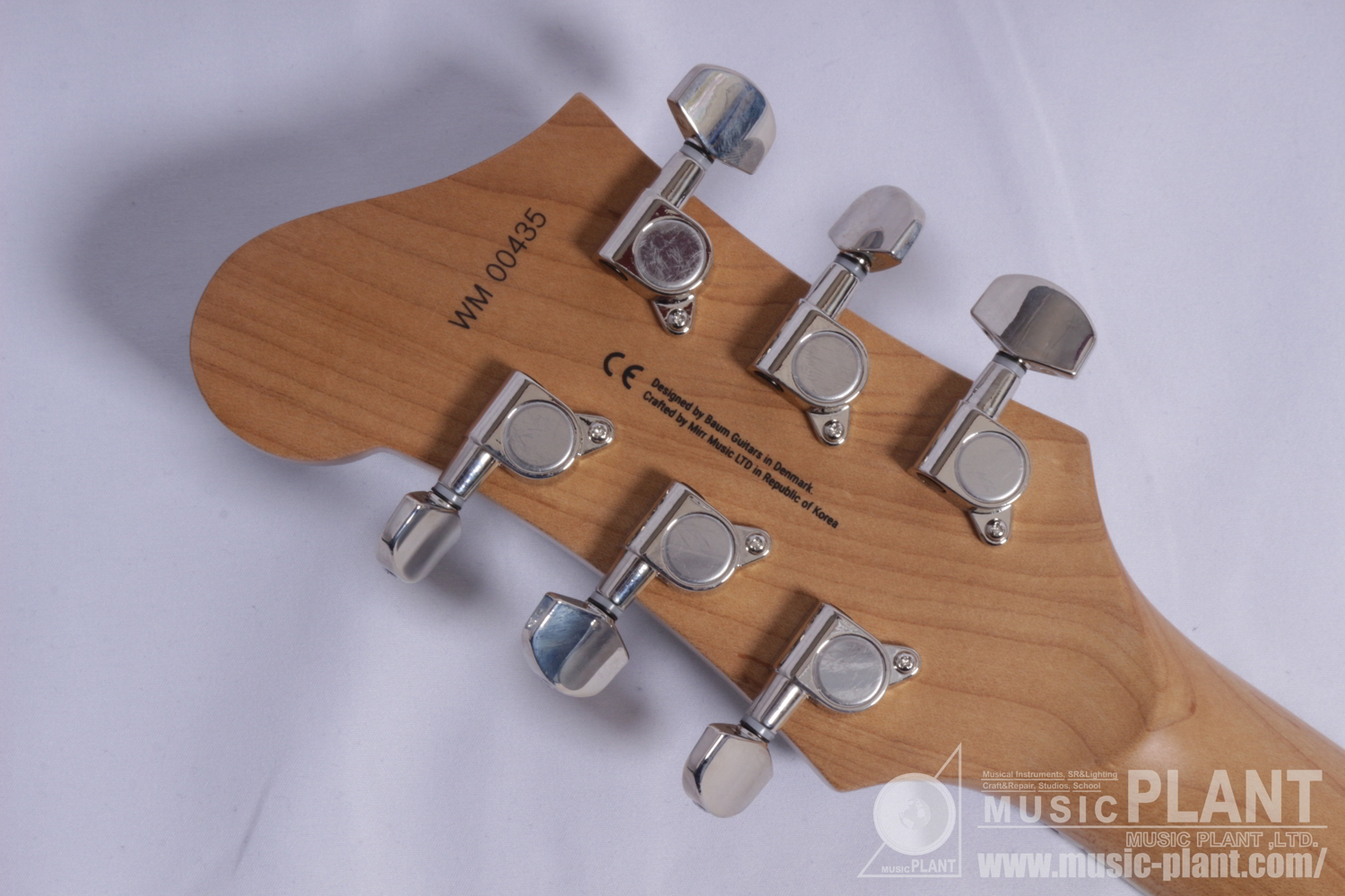 Wingman with Tremolo Vintage White (OUTLET)追加画像 Wingman with Tremolo Vintage White (OUTLET)追加画像