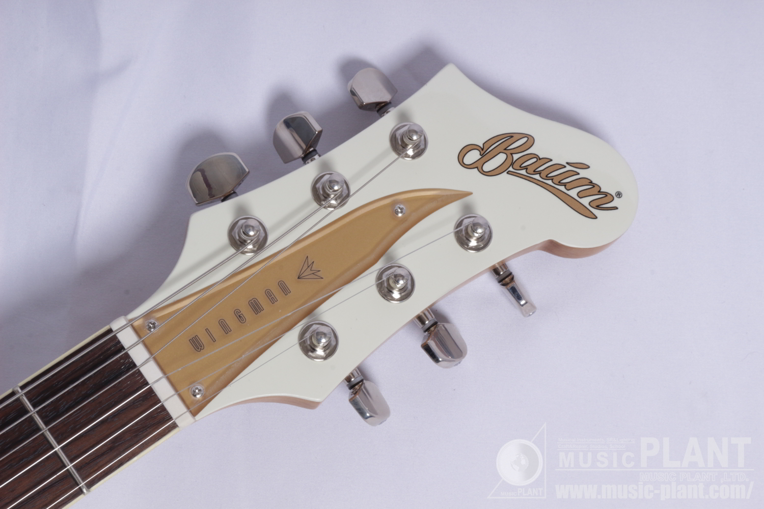 Wingman with Tremolo Vintage White (OUTLET)ヘッド画像