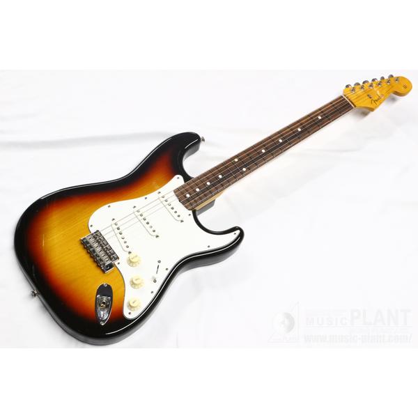 Fender Japan-エレキギターST62-US 3TS