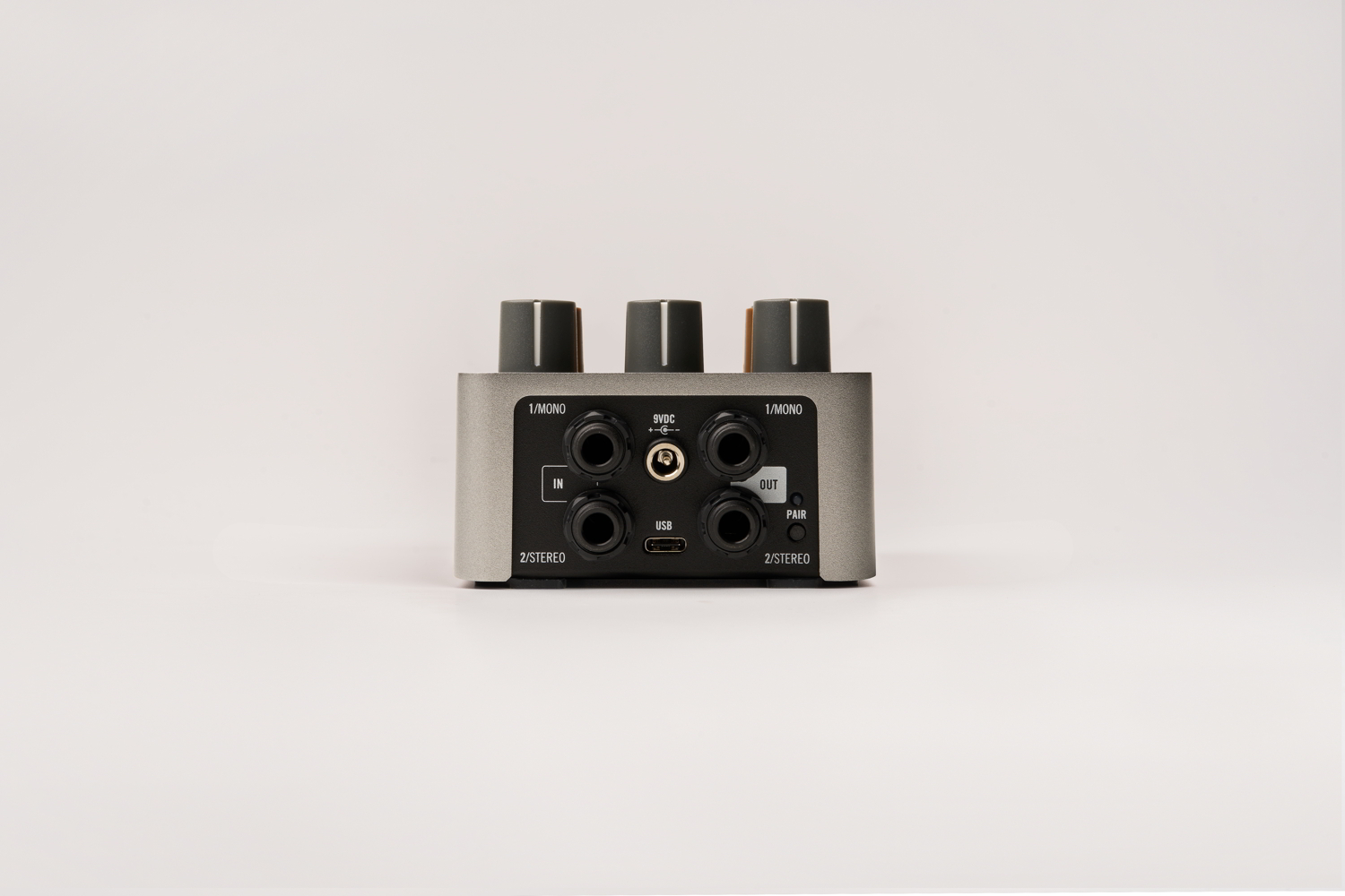 UAFX OX Stomp Dynamic Speaker Emulator背面画像 UAFX OX Stomp Dynamic Speaker Emulator背面画像