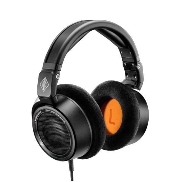 NEUMANNNDH 30 Black Edition