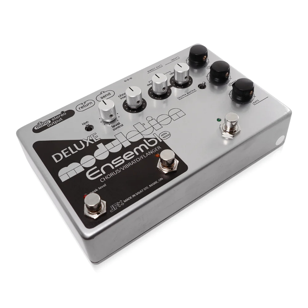 BOSS MD 200 - Chorus, Flanger and Phaser Modes - YouTube
