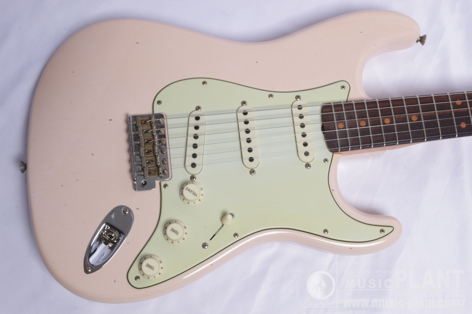 2022 Limited Edition 1959 Stratocaster Journeyman Relic, Super Faded Aged Shell Pink追加画像 2022 Limited Edition 1959 Stratocaster Journeyman Relic, Super Faded Aged Shell Pink追加画像