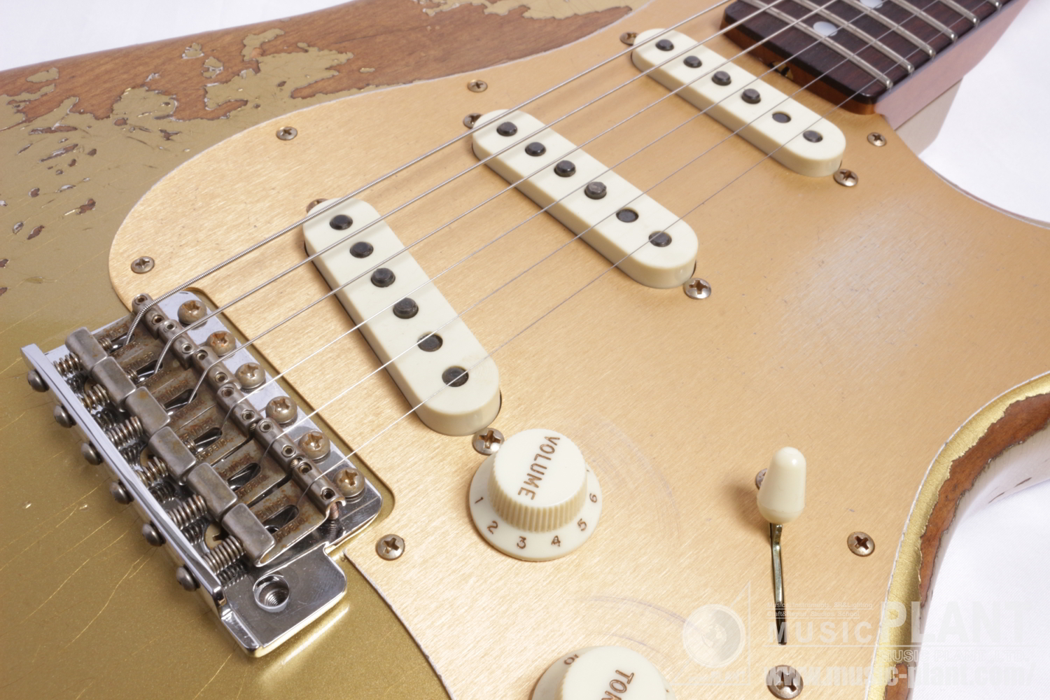 2023 Limited Edition Roasted Bighead Stratocaster Super Heavy Relic, Aged Aztec Gold追加画像 2023 Limited Edition Roasted Bighead Stratocaster Super Heavy Relic, Aged Aztec Gold追加画像
