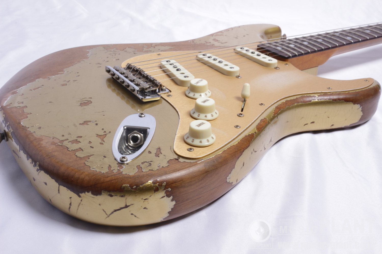 2023 Limited Edition Roasted Bighead Stratocaster Super Heavy Relic, Aged Aztec Gold追加画像 2023 Limited Edition Roasted Bighead Stratocaster Super Heavy Relic, Aged Aztec Gold追加画像