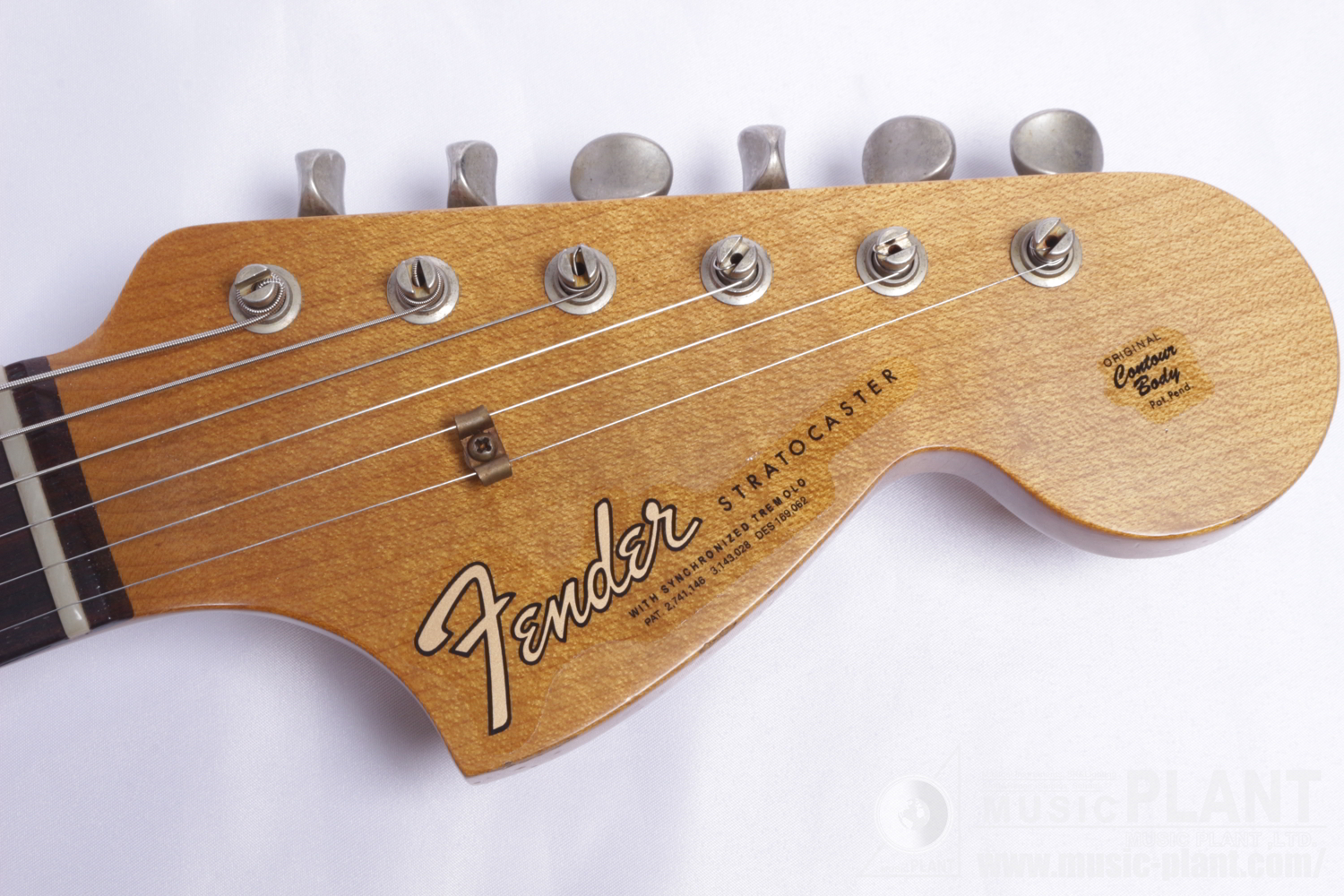2023 Limited Edition Roasted Bighead Stratocaster Super Heavy Relic, Aged Aztec Goldヘッド画像 2023 Limited Edition Roasted Bighead Stratocaster Super Heavy Relic, Aged Aztec Goldヘッド画像