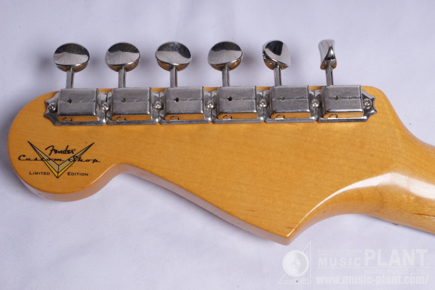 Limited Edition '62 Poblano Strat Journeyman Relic with Closet Classic Hardware, 3A Rosewood Fingerboard, Super Faded Aged Fiesta Red追加画像 Limited Edition '62 Poblano Strat Journeyman Relic with Closet Classic Hardware, 3A Rosewood Fingerboard, Super Faded Aged Fiesta Red追加画像