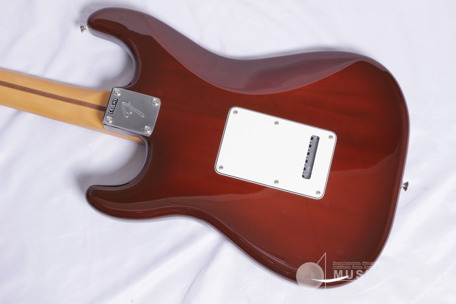 Player II Stratocaster®, Maple Fingerboard, Transparent Mocha Burst追加画像 Player II Stratocaster®, Maple Fingerboard, Transparent Mocha Burst追加画像