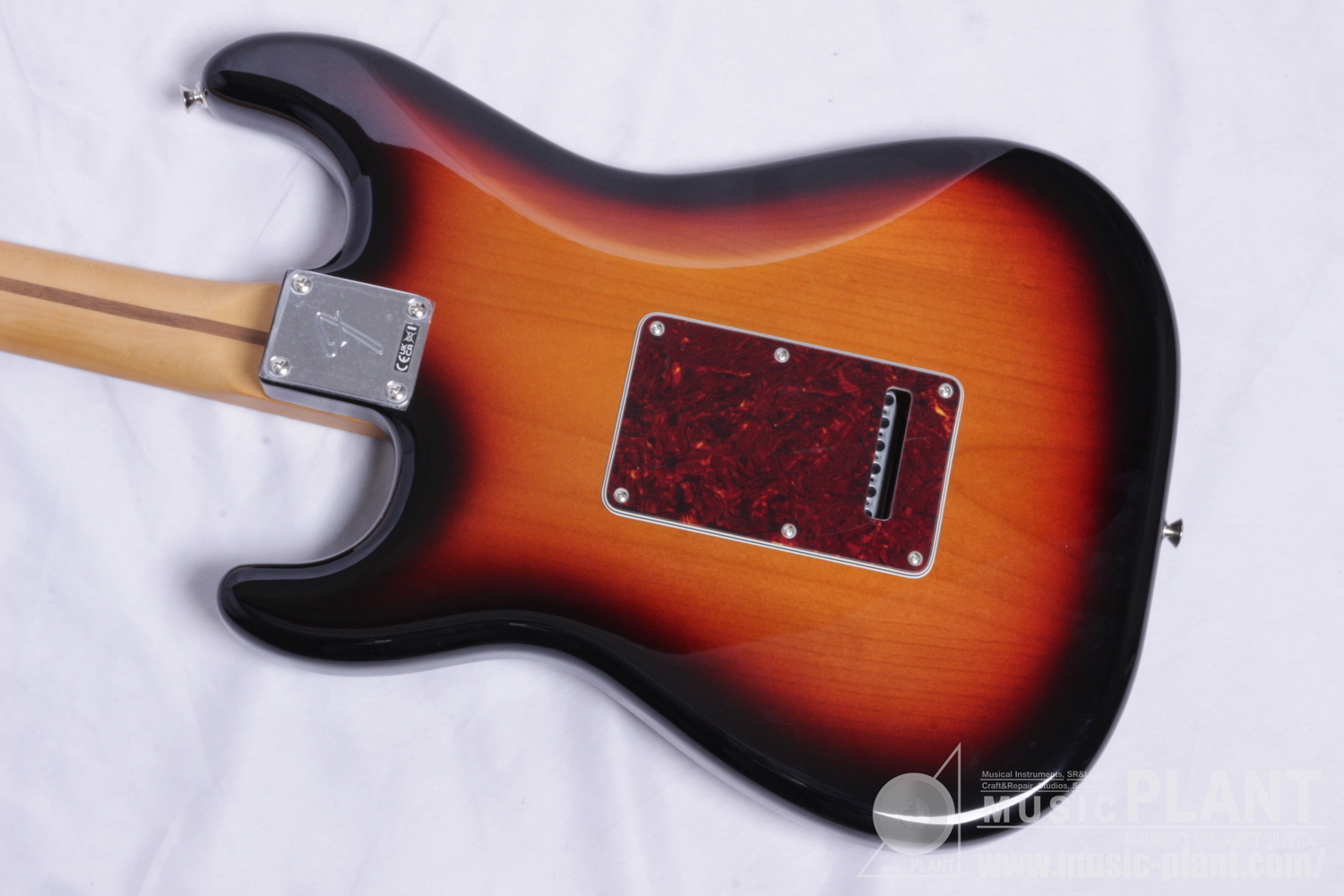 Player II Modified Stratocaster®, Maple Fingerboard, 3 Tone Sunburst追加画像 Player II Modified Stratocaster®, Maple Fingerboard, 3 Tone Sunburst追加画像