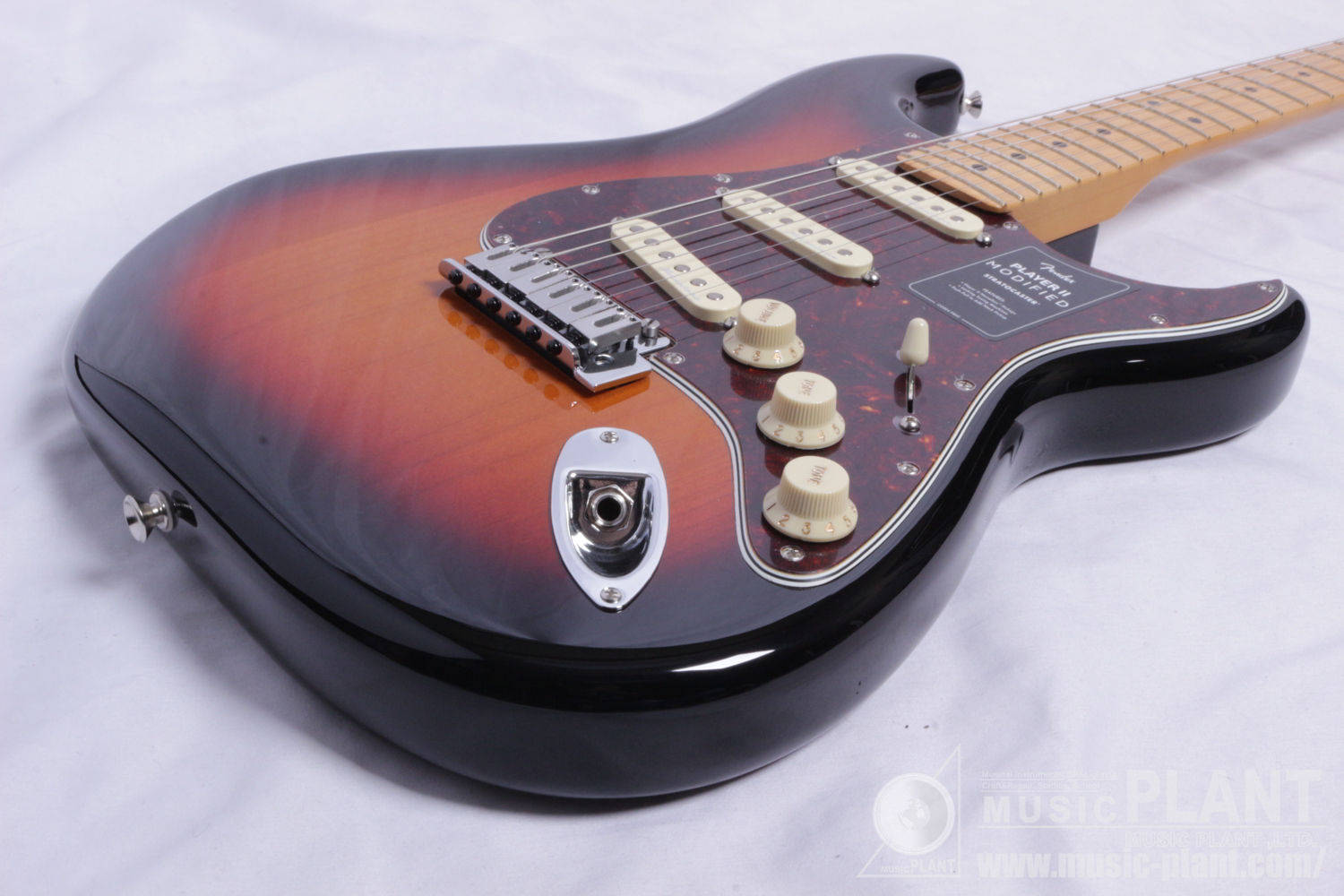 Player II Modified Stratocaster®, Maple Fingerboard, 3 Tone Sunburst追加画像 Player II Modified Stratocaster®, Maple Fingerboard, 3 Tone Sunburst追加画像