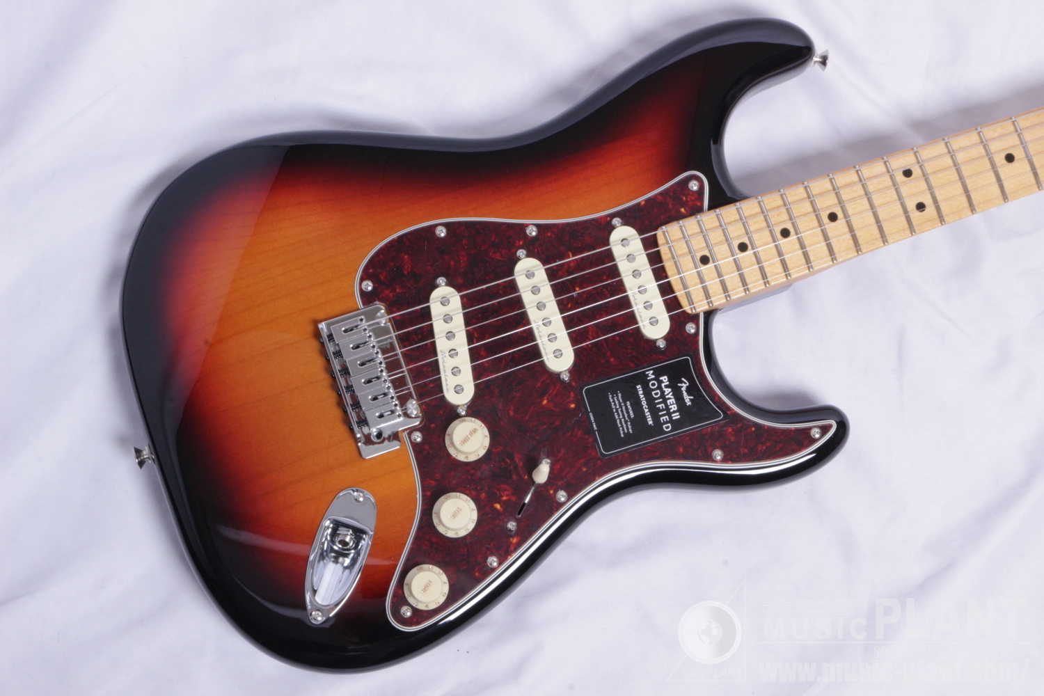 Player II Modified Stratocaster®, Maple Fingerboard, 3 Tone Sunburst追加画像 Player II Modified Stratocaster®, Maple Fingerboard, 3 Tone Sunburst追加画像