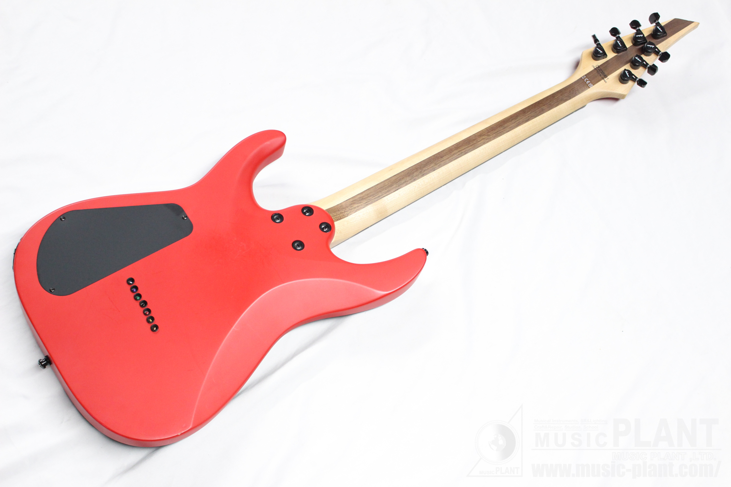 Pro Plus Series DK Modern MDK7 HT Satin Red with Black bevels背面画像 Pro Plus Series DK Modern MDK7 HT Satin Red with Black bevels背面画像