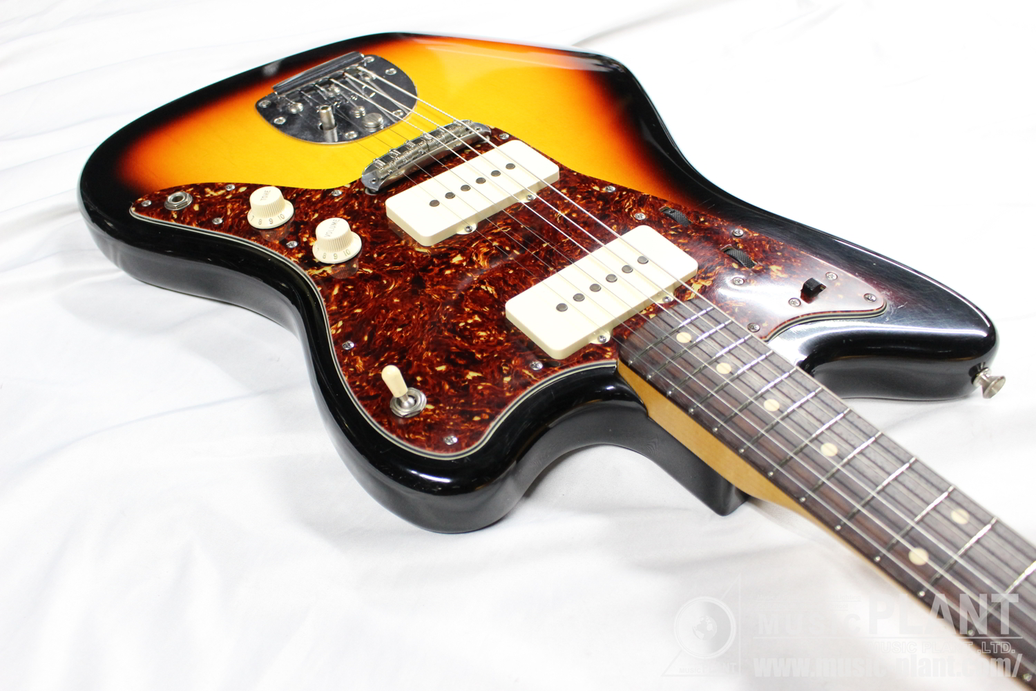2006 Team Build Custom 1962 Jazzmaster 3 Color Sunburst追加画像 2006 Team Build Custom 1962 Jazzmaster 3 Color Sunburst追加画像