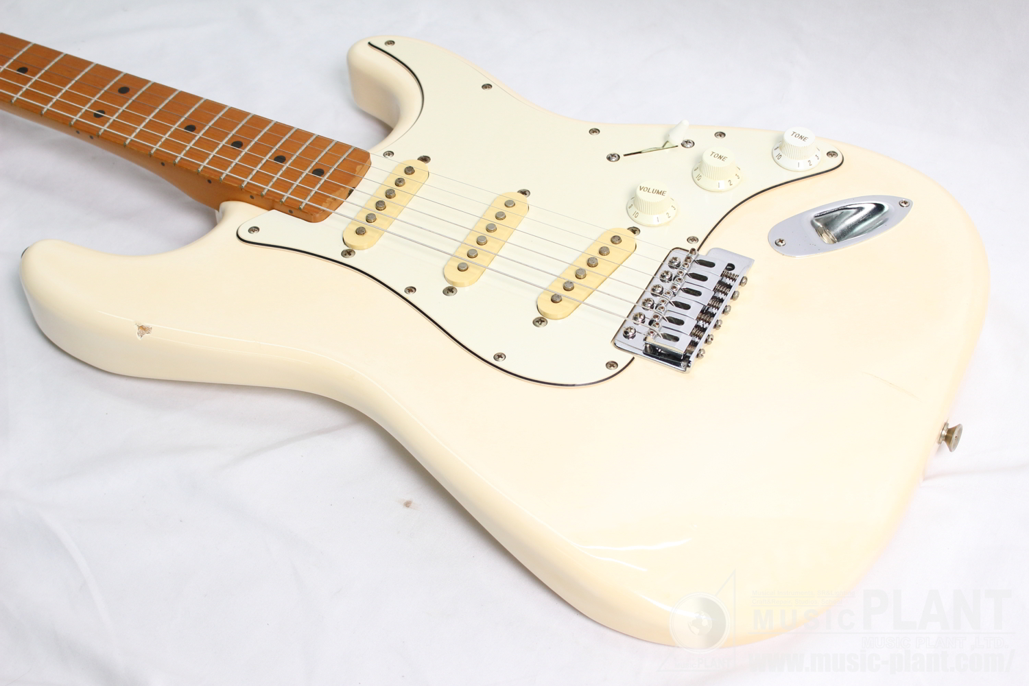 1990 I Series Stratocaster White追加画像 1990 I Series Stratocaster White追加画像