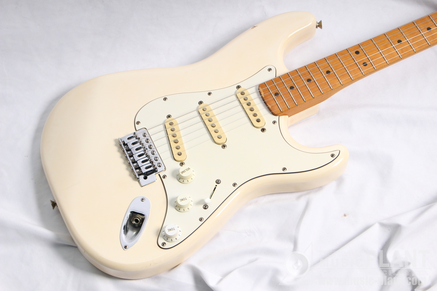 1990 I Series Stratocaster White追加画像 1990 I Series Stratocaster White追加画像