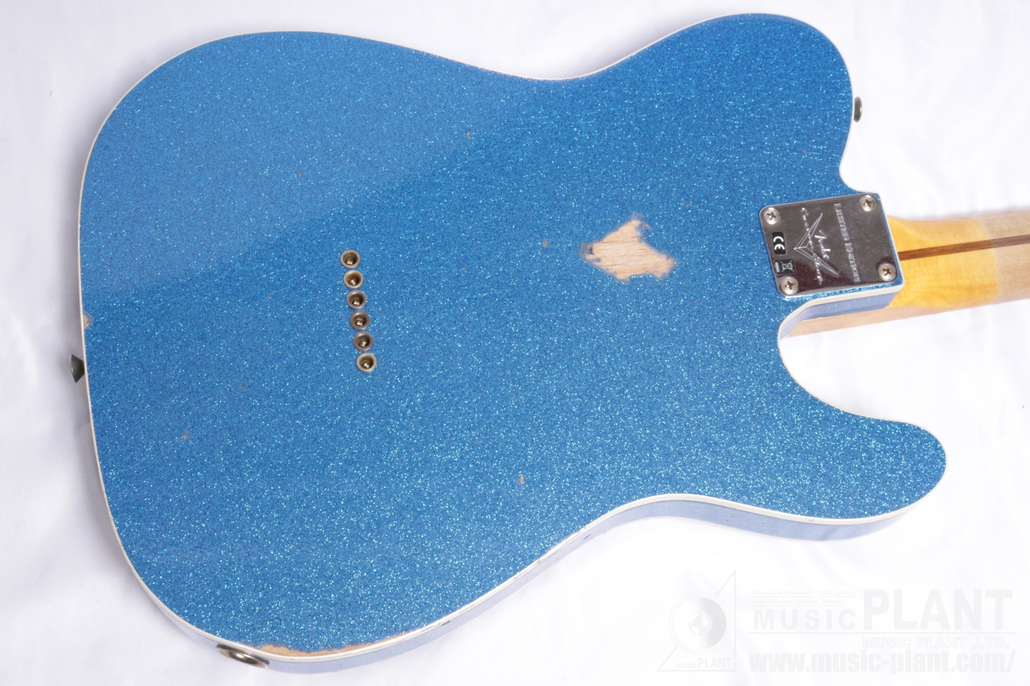 Limited Edition Tomatillo Telecaster Relic, Left-Handed, 1-Piece Quartersawn Maple Neck, Aged Blue Sparkle追加画像 Limited Edition Tomatillo Telecaster Relic, Left-Handed, 1-Piece Quartersawn Maple Neck, Aged Blue Sparkle追加画像