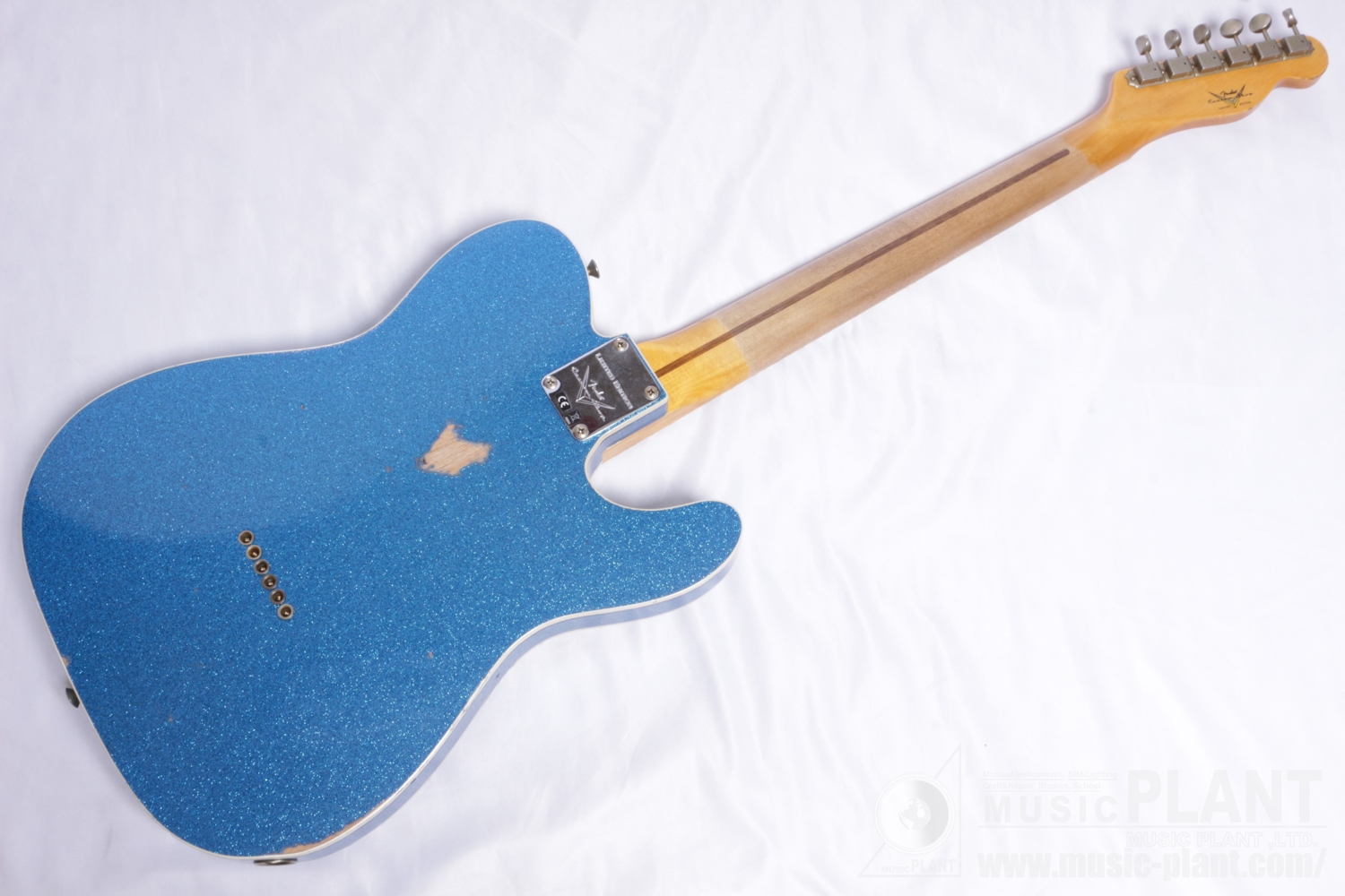 Limited Edition Tomatillo Telecaster Relic, Left-Handed, 1-Piece Quartersawn Maple Neck, Aged Blue Sparkle背面画像 Limited Edition Tomatillo Telecaster Relic, Left-Handed, 1-Piece Quartersawn Maple Neck, Aged Blue Sparkle背面画像