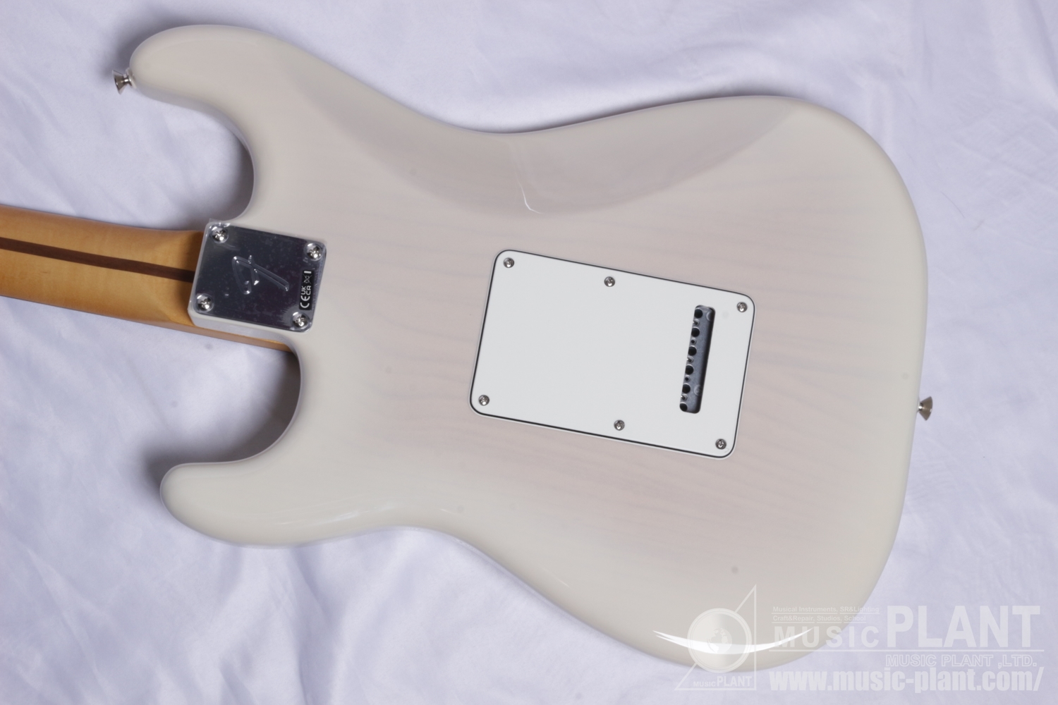 Player II Stratocaster®, Rosewood Fingerboard, White Blonde追加画像 Player II Stratocaster®, Rosewood Fingerboard, White Blonde追加画像