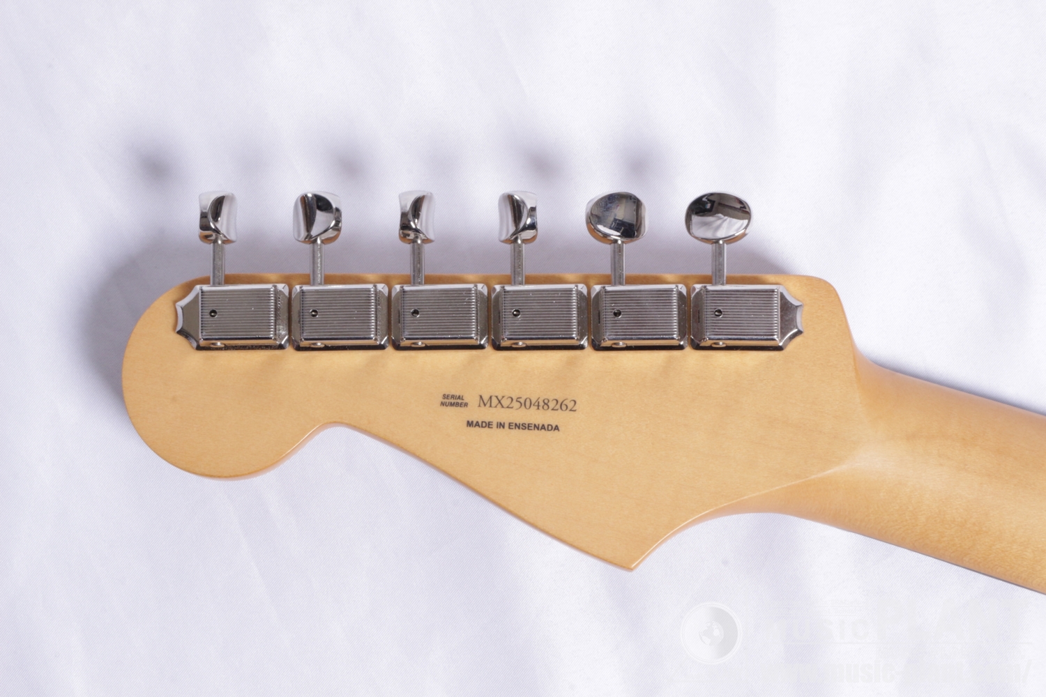 Player II Stratocaster®, Rosewood Fingerboard, White Blonde追加画像 Player II Stratocaster®, Rosewood Fingerboard, White Blonde追加画像