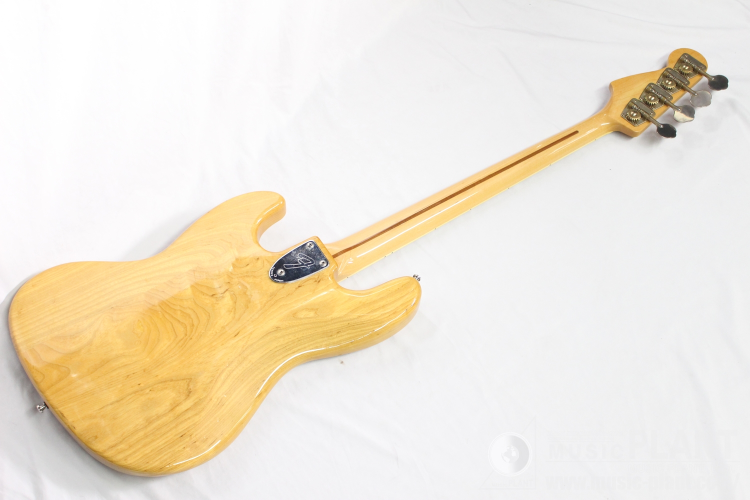 JB75-90US NAT/M背面画像 JB75-90US NAT/M背面画像
