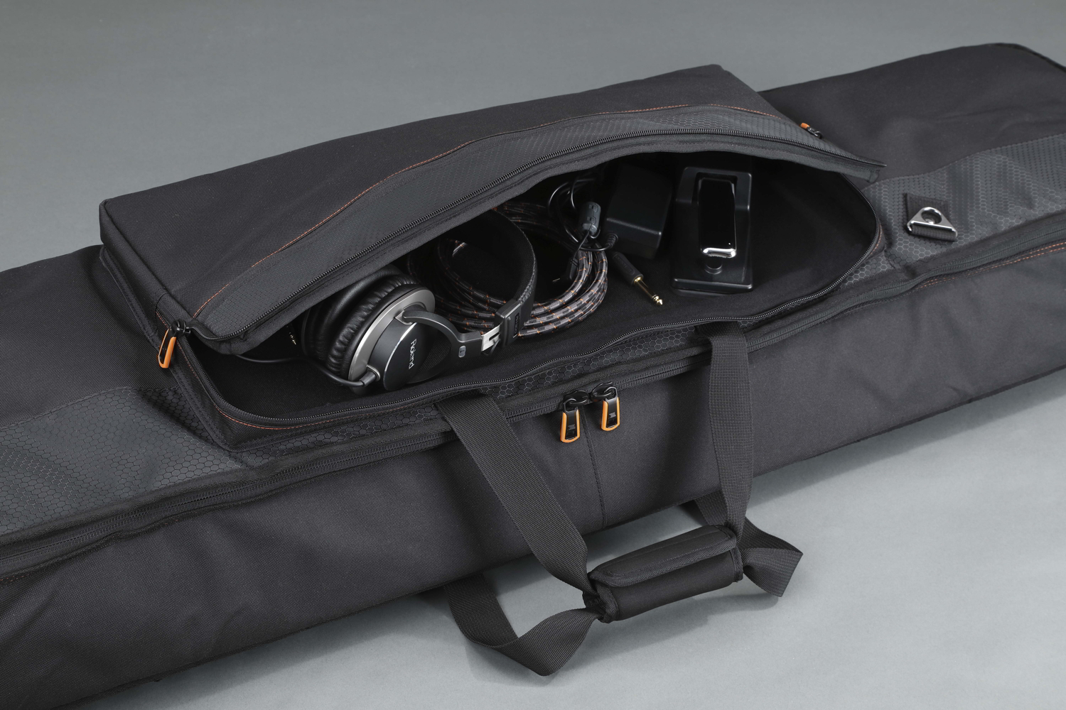 CB-B88S 88-Key Slim Keyboard Bag追加画像 CB-B88S 88-Key Slim Keyboard Bag追加画像