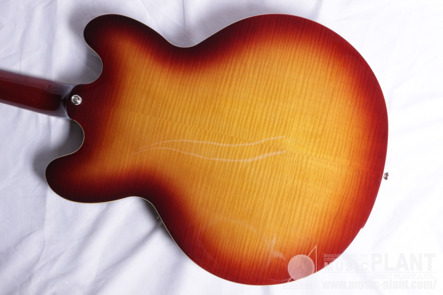 ES-335 Figured Raspberry Tea Burst追加画像 ES-335 Figured Raspberry Tea Burst追加画像