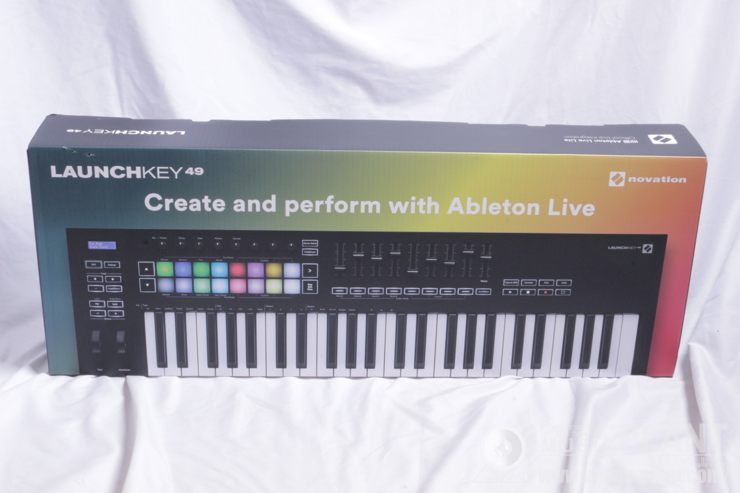 Launchkey 49 MK3ケース画像 Launchkey 49 MK3ケース画像