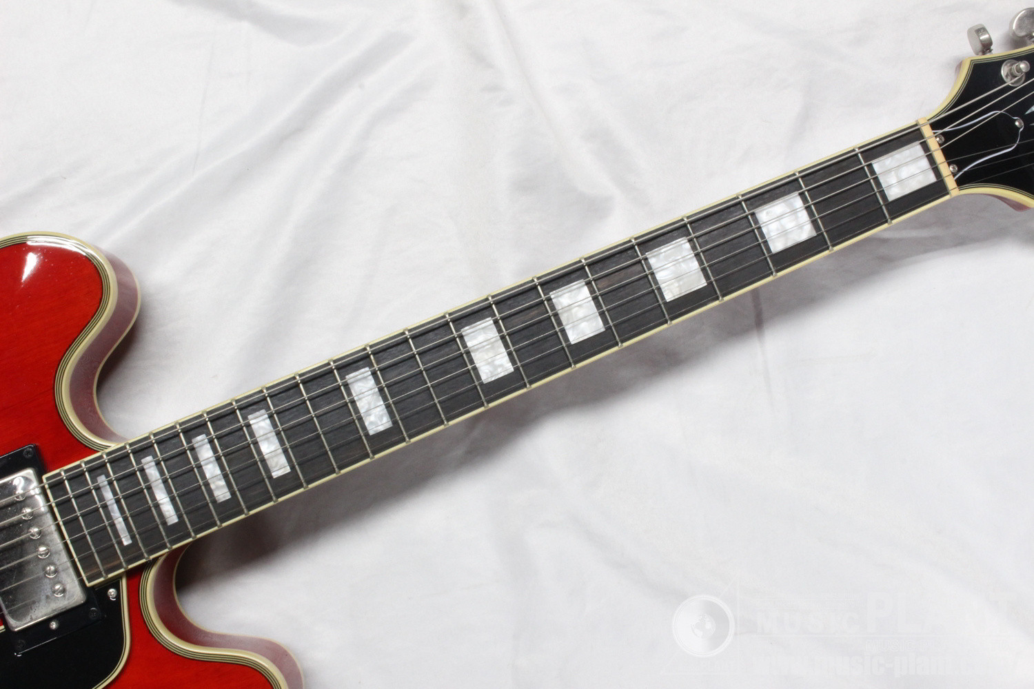 Shinichi Ubukata ES-355 Custom Bigsby ver.02 Sixties Cherry追加画像 Shinichi Ubukata ES-355 Custom Bigsby ver.02 Sixties Cherry追加画像