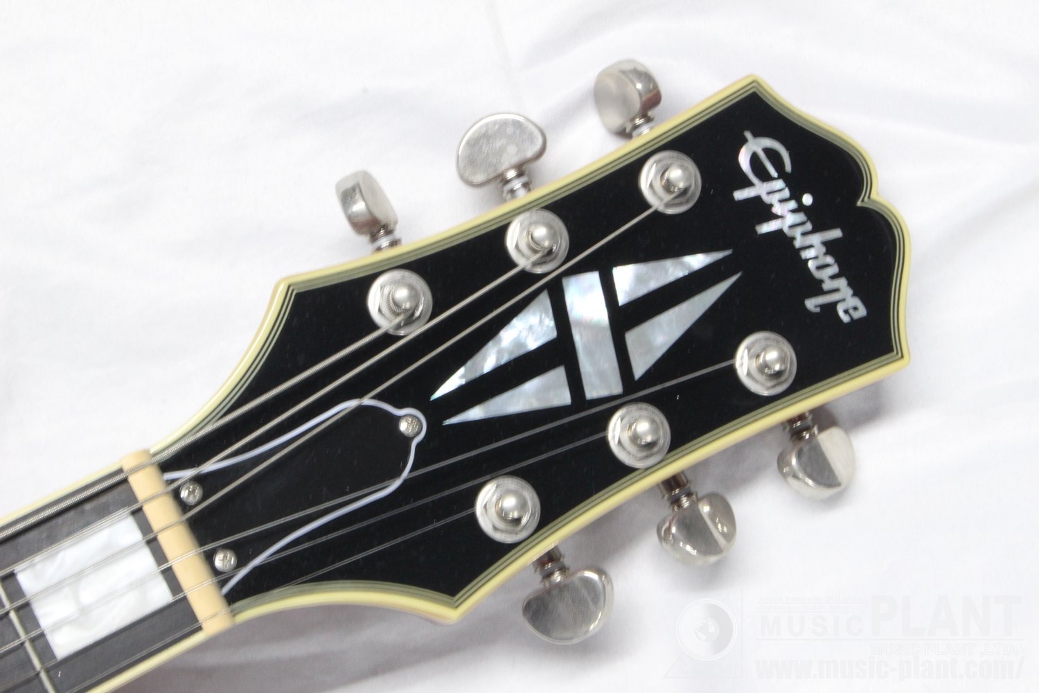 Shinichi Ubukata ES-355 Custom Bigsby ver.02 Sixties Cherryヘッド画像 Shinichi Ubukata ES-355 Custom Bigsby ver.02 Sixties Cherryヘッド画像