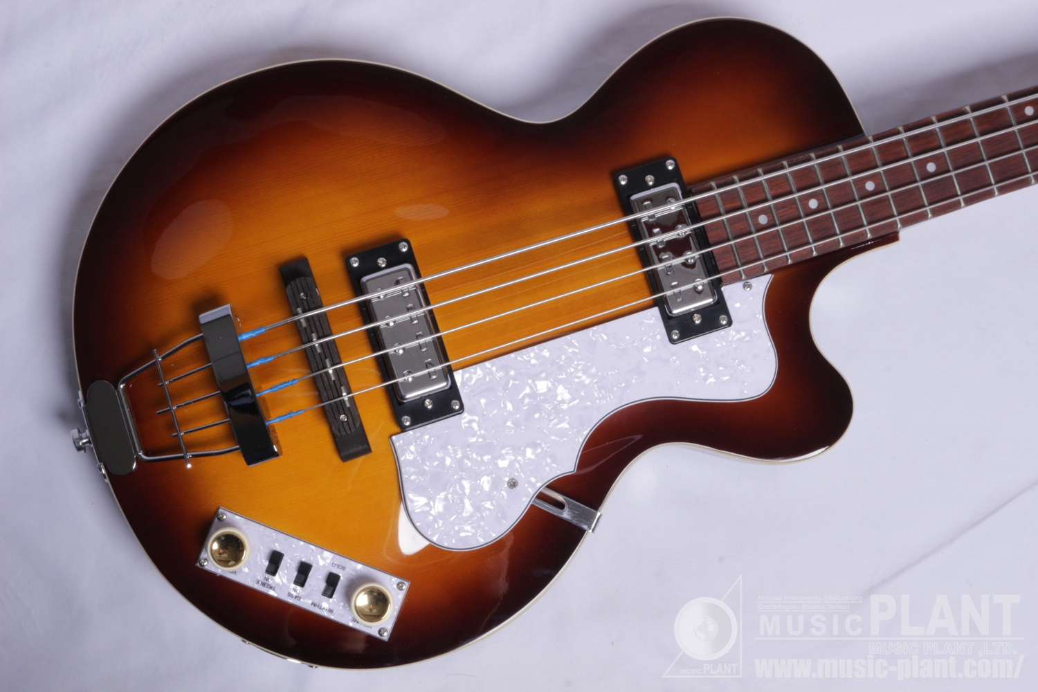 HI-CB-PE-SB Club Bass Ignition Pro Edition Antique Brown Sunburst追加画像 HI-CB-PE-SB Club Bass Ignition Pro Edition Antique Brown Sunburst追加画像