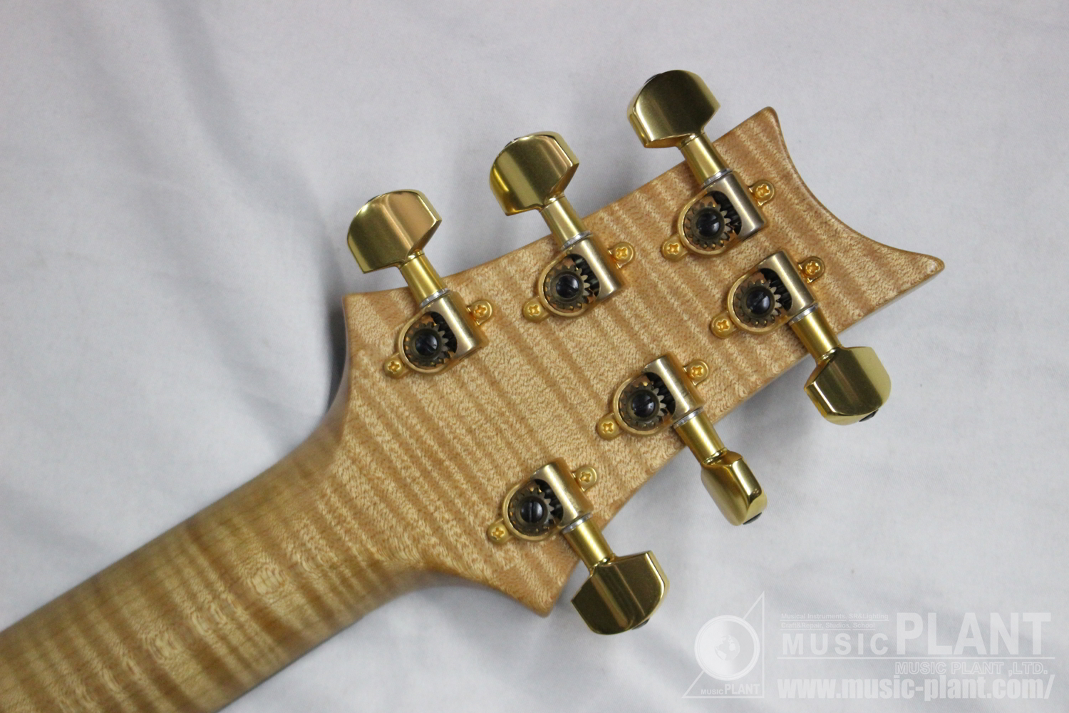 2013 CUSTOM24 QUILT TOP Flame Neck Artist Package Faded Blue Jean追加画像 2013 CUSTOM24 QUILT TOP Flame Neck Artist Package Faded Blue Jean追加画像