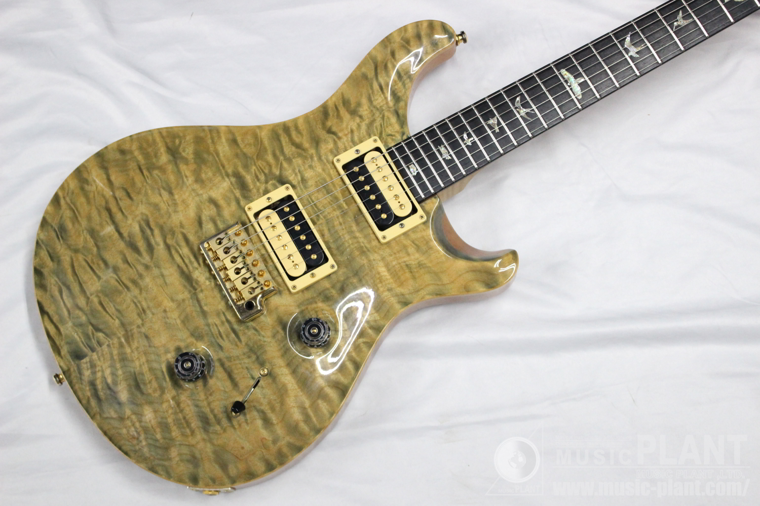 2013 CUSTOM24 QUILT TOP Flame Neck Artist Package Faded Blue Jean追加画像 2013 CUSTOM24 QUILT TOP Flame Neck Artist Package Faded Blue Jean追加画像
