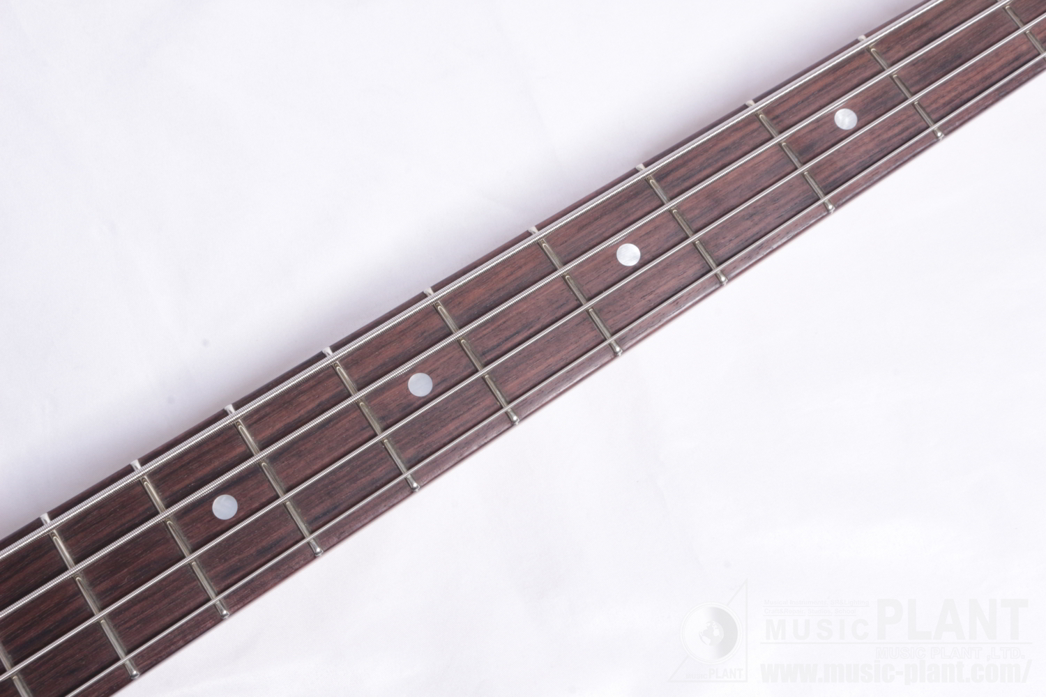 1965 Jazz Bass Closet Classic with Gold NOS Hardware with Matching Painted Headstock, Rosewood Fingerboard - Black追加画像 1965 Jazz Bass Closet Classic with Gold NOS Hardware with Matching Painted Headstock, Rosewood Fingerboard - Black追加画像