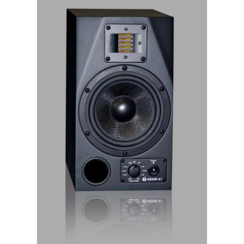 ADAM Professional Audio-ニアフィールドモニタ
A7